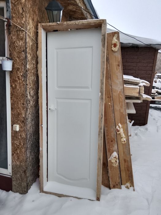 Продам продам двери