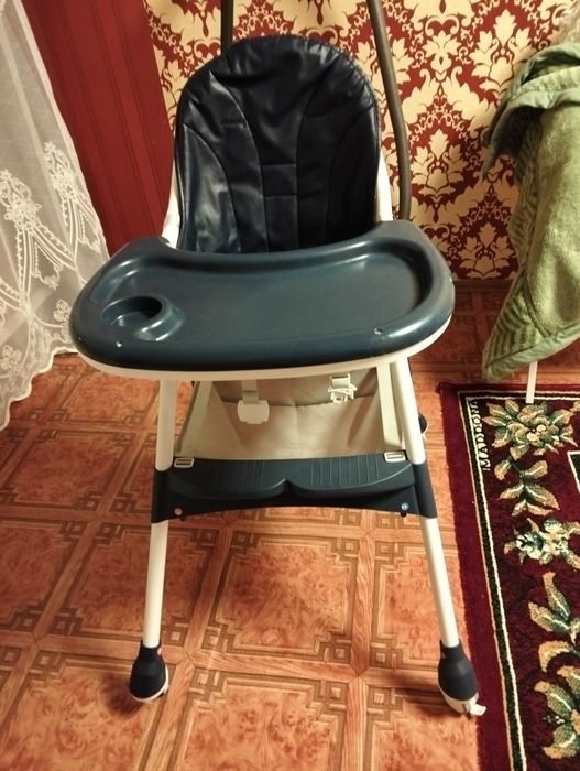 Детский стул для кормления