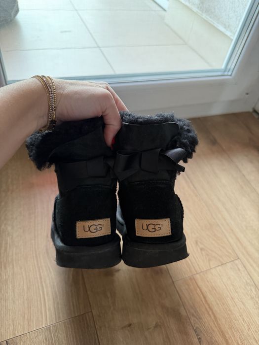 Cizme ugg originale marimea 38