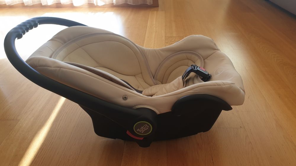 Бебешко кошче/столче за кола