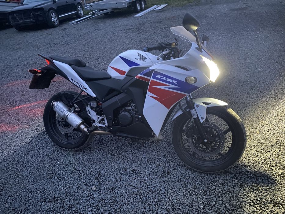 Vand Honda CBR125R