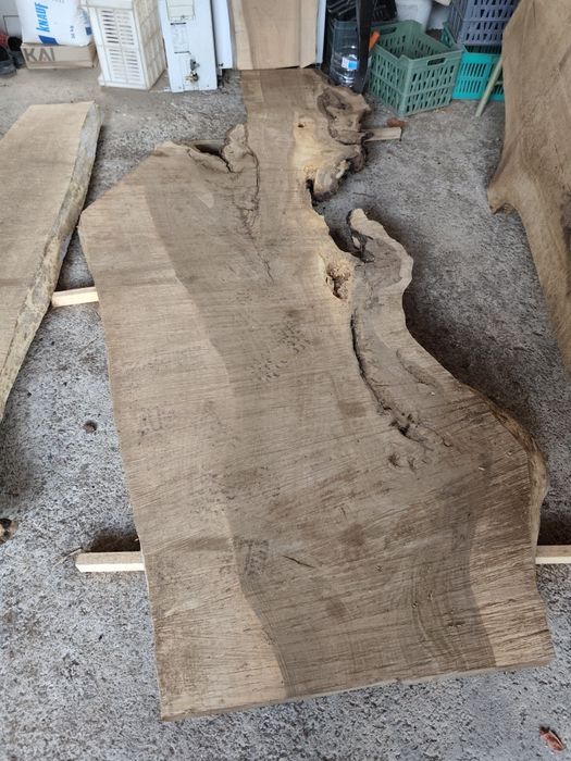 Продавам Орехови янове