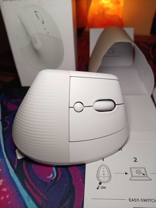 Ергономична Безжична Мишка Logitech LIFT Vertical