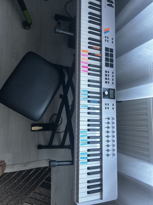 Keybord digital arturia
