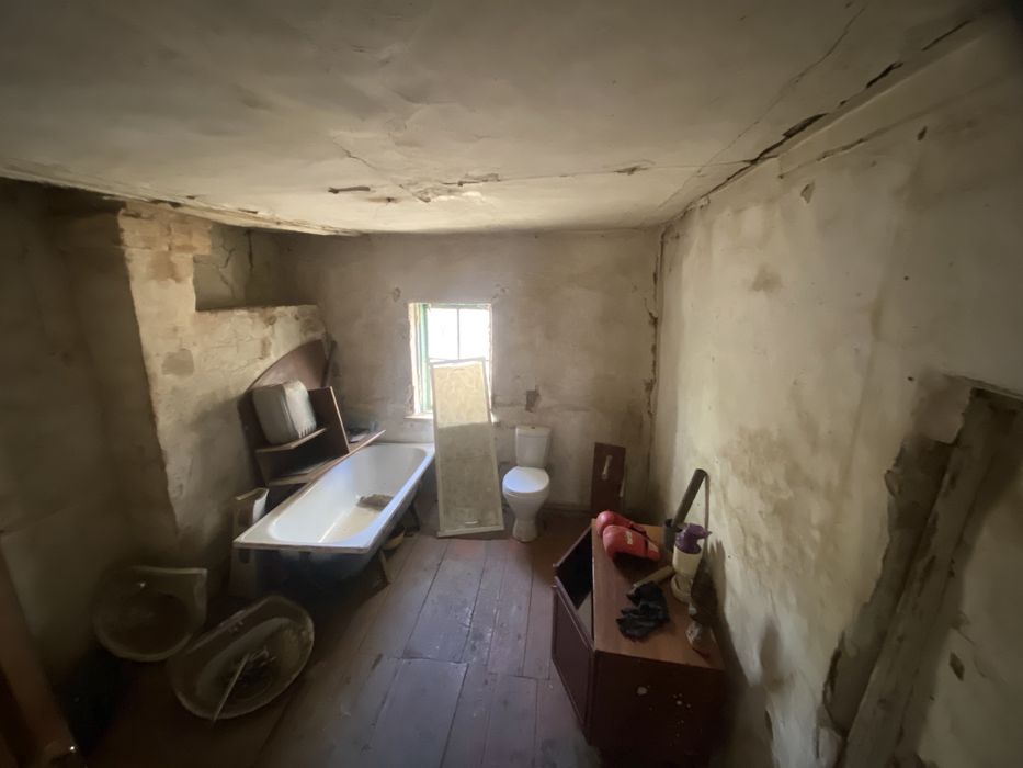 Продам 5 комнатный дом