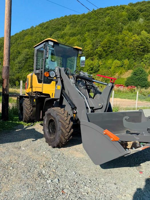 Vola 4x4 încărcător frontal XK200F