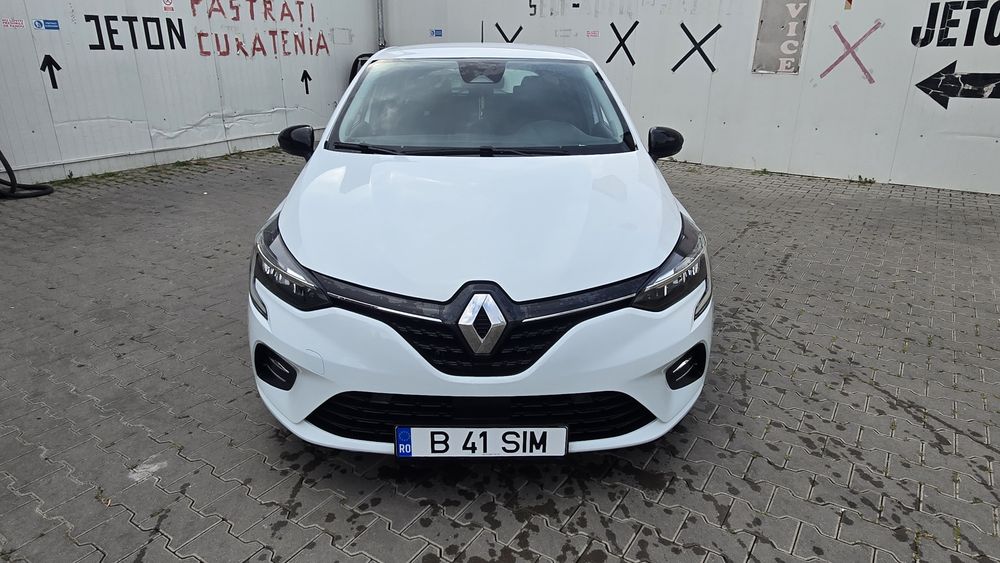 RENAULT Clio 2022 — imagine 2