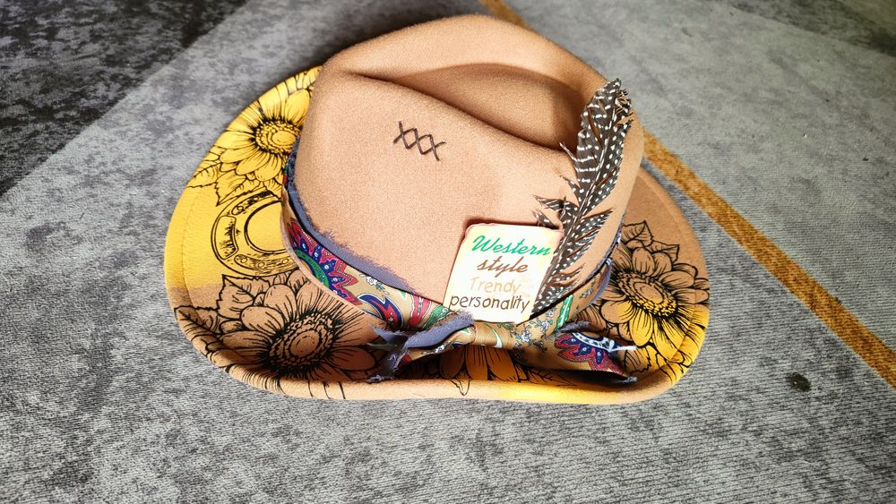 Шляпа ковбойская с дизайном