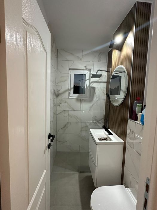 Inchiriez apartament