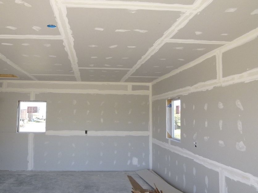 Строителни дейности- ВиК  плочки гипскартон шпакловка боя дограма овк