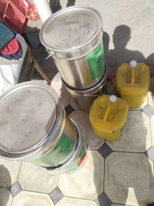 Продам лак пропитка по бетону 20л.