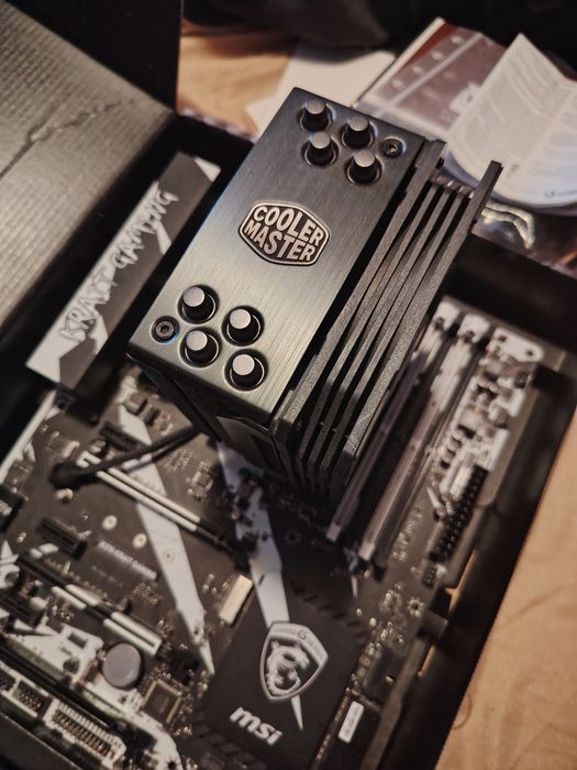 Kit Placa de baza MSI X370 KRAIT Gaming + Procesor AMD Ryzen 5 1600x 3