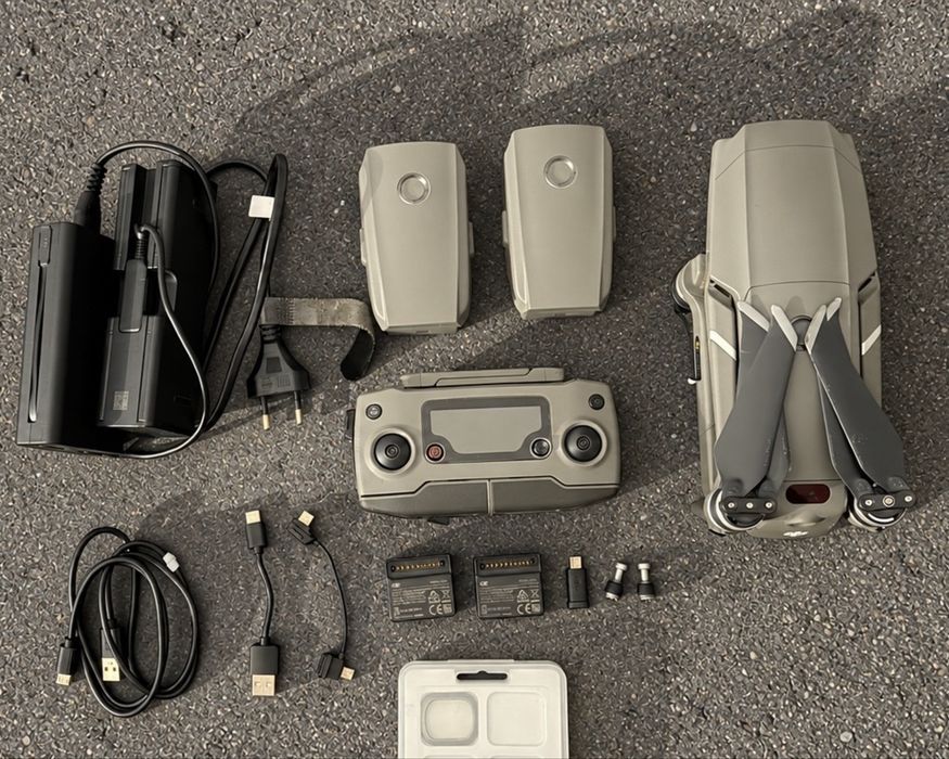 Срочно продаю DJI MAVIC 2 Pro Fly Combo