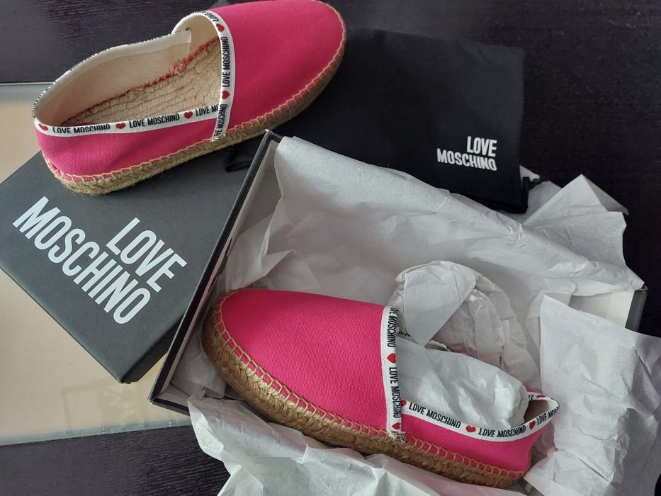 Дамски еспадрили Love moschino