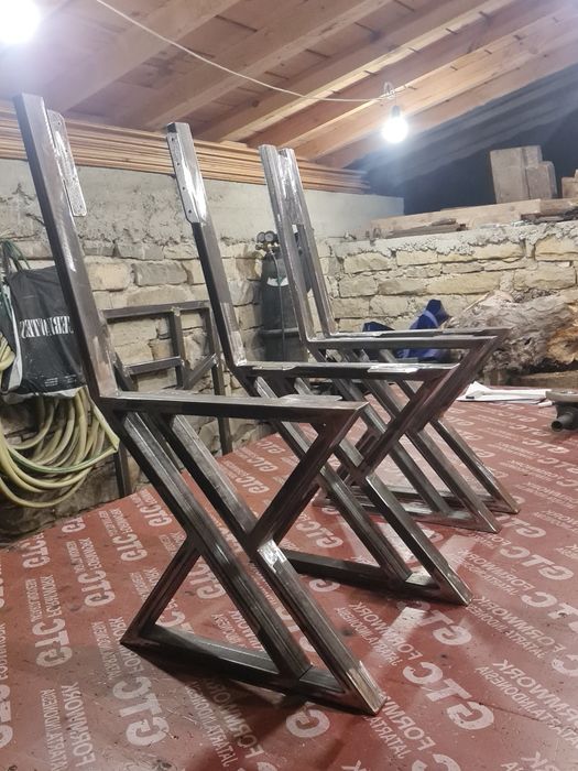 Метални крака за маса