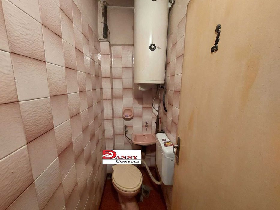 Продава се Тристаен апартамент в Велико Търново, Акация - 95 кв.м за 1158 €/кв.м - Снимка #18