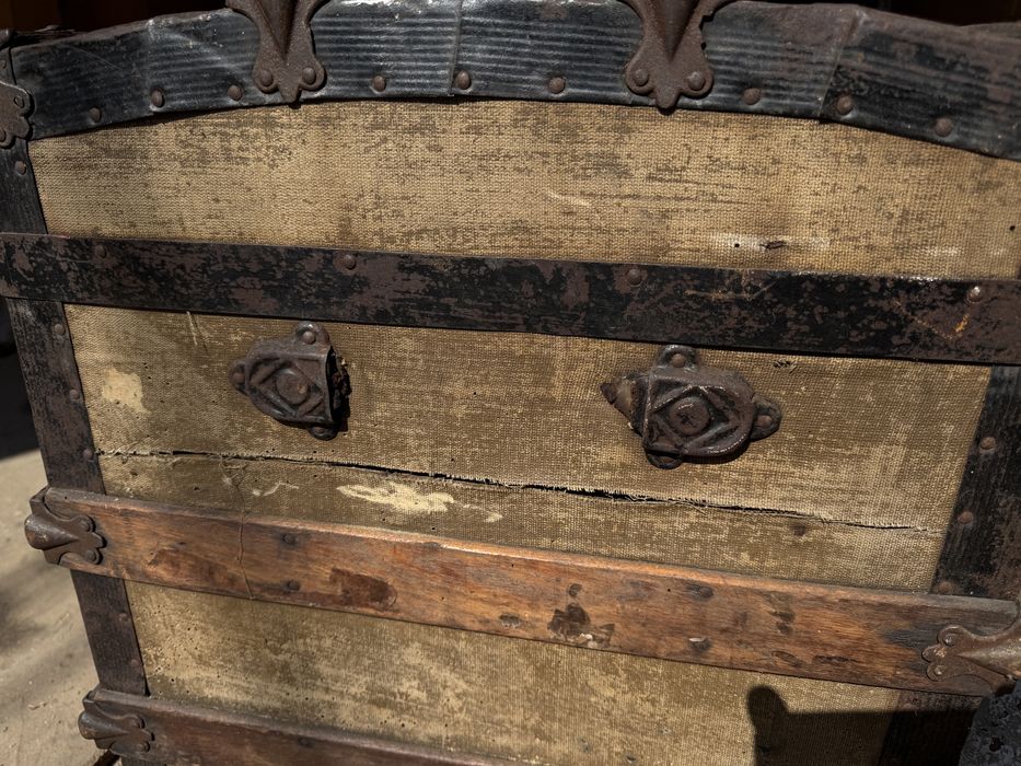 Рядък сандък автентичен