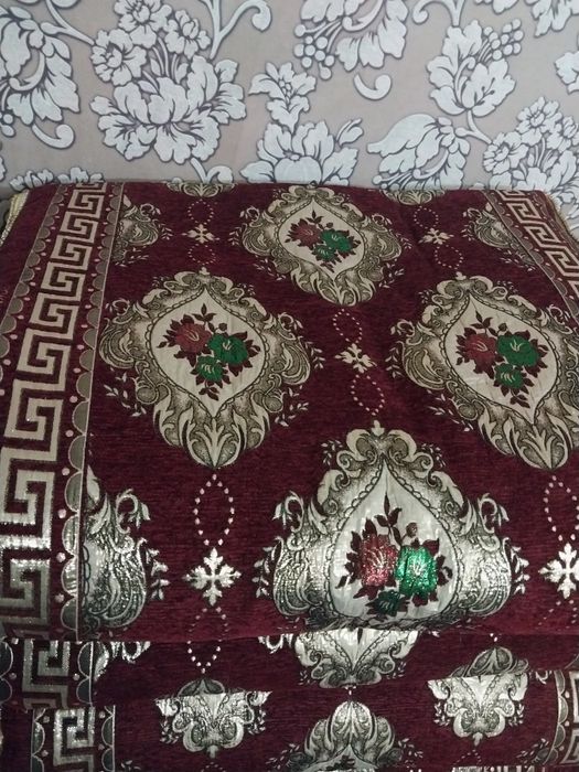 Гирдихона ва ёстук