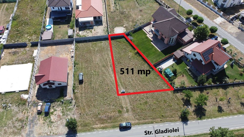 Parcela la asfalt cu zona verde mare in fata parcelei. 0% Comision prin Poremo Imobiliare