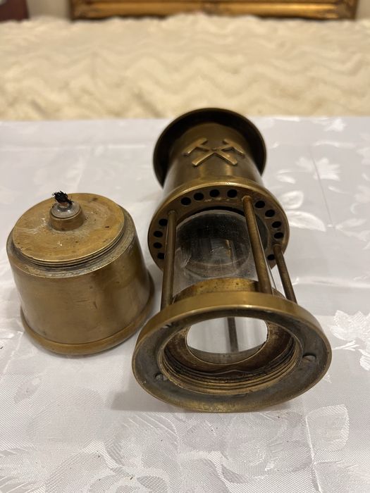 Lampa mner realizata don bronz