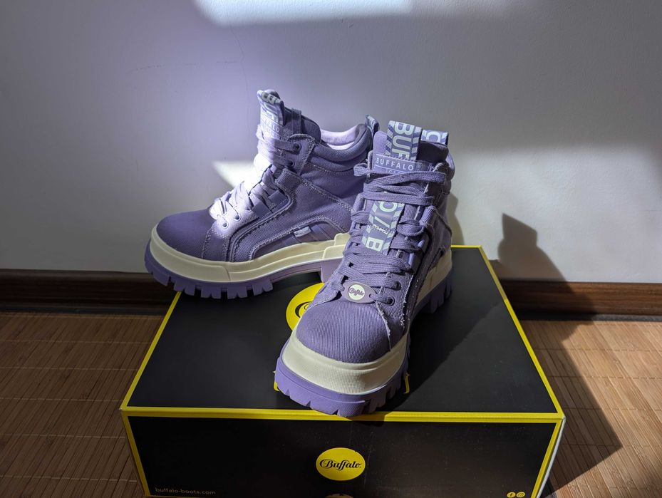 Ghete Buffalo, marime 39, textil (de primavara)