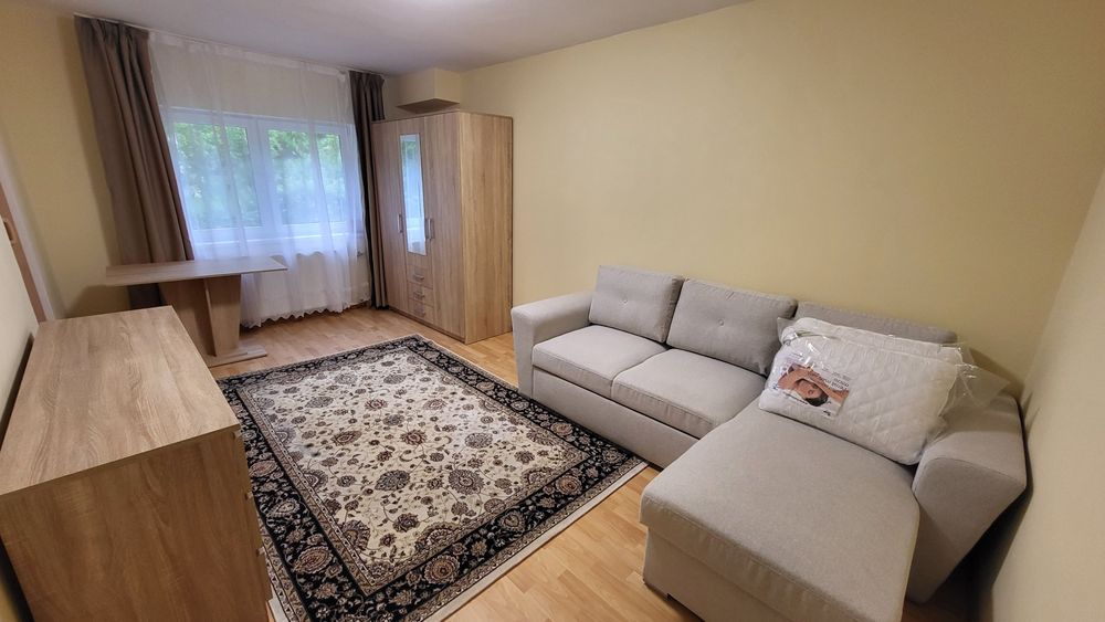 Inchiriez apartament cu o camera