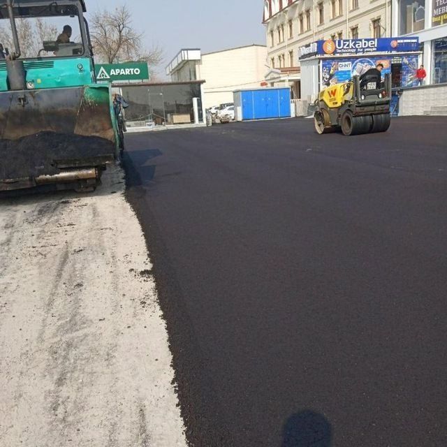 "Профессиональные Асфальтные боты"

· Услуги:
  · Укладка нового асф