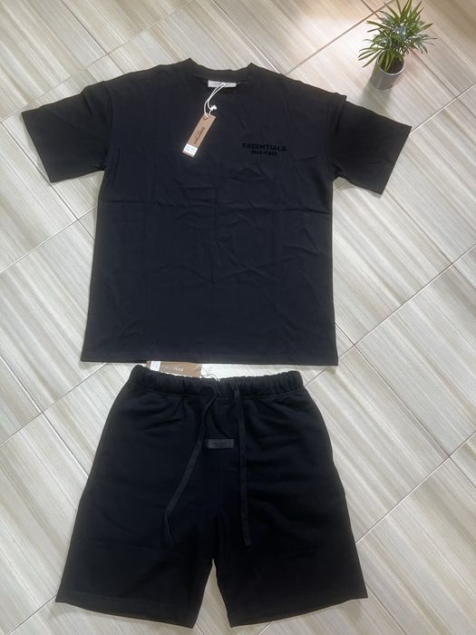 Compleu essentials fear of god