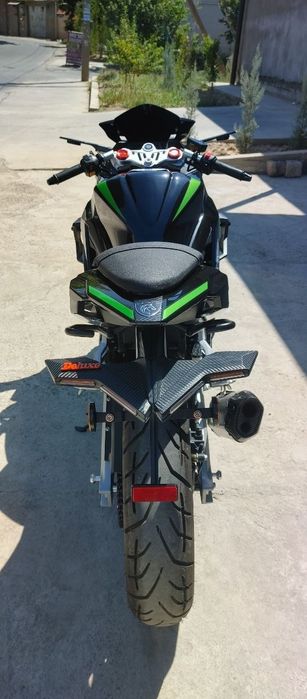 Kawasaki 400cc sotiladi