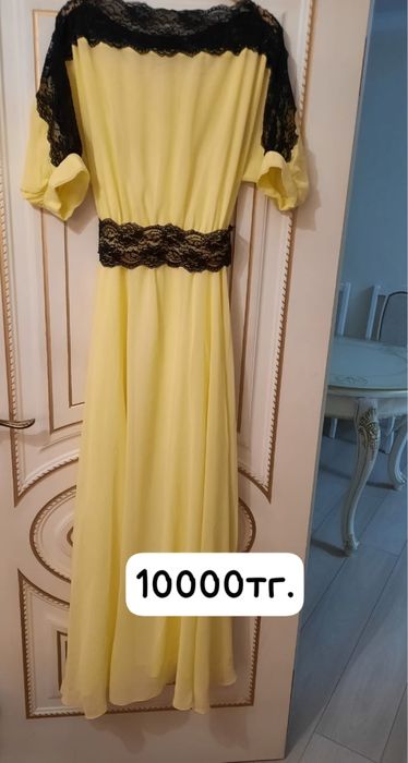 Продам женские платья 50-52 размер