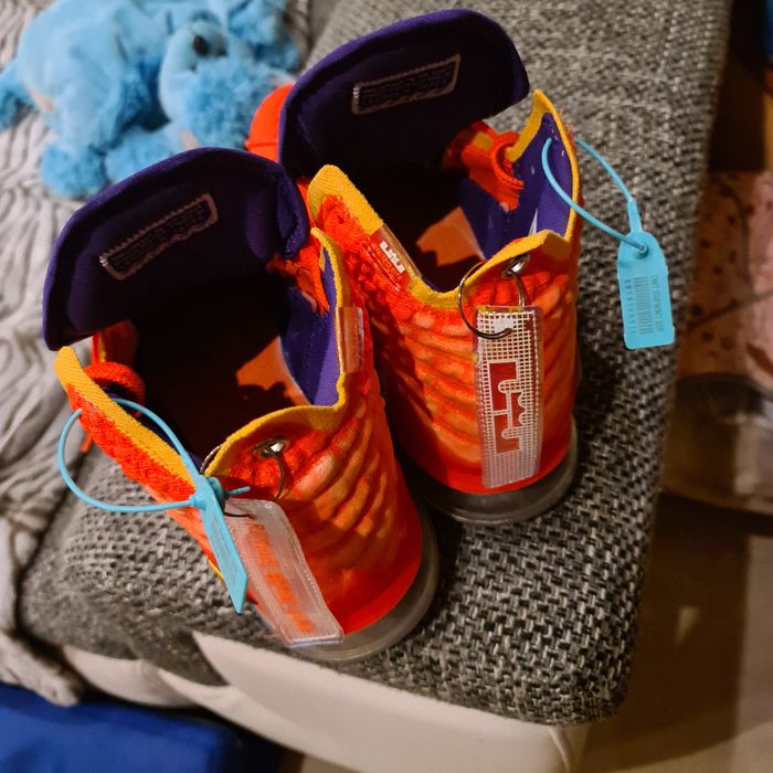 Nike lebron James