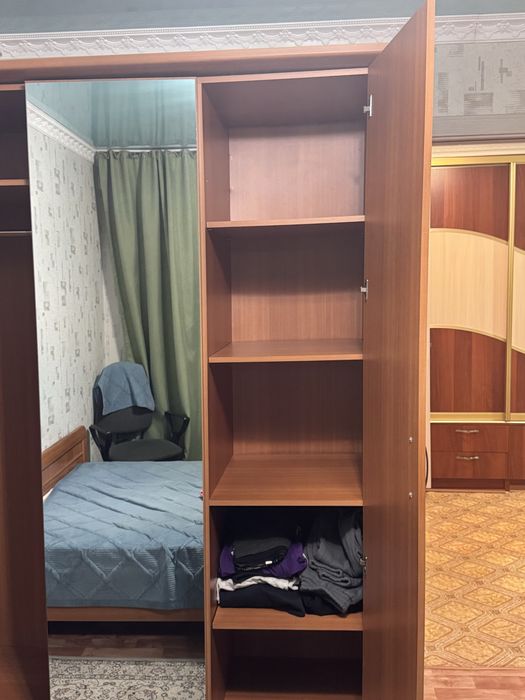 Продается   шкаф