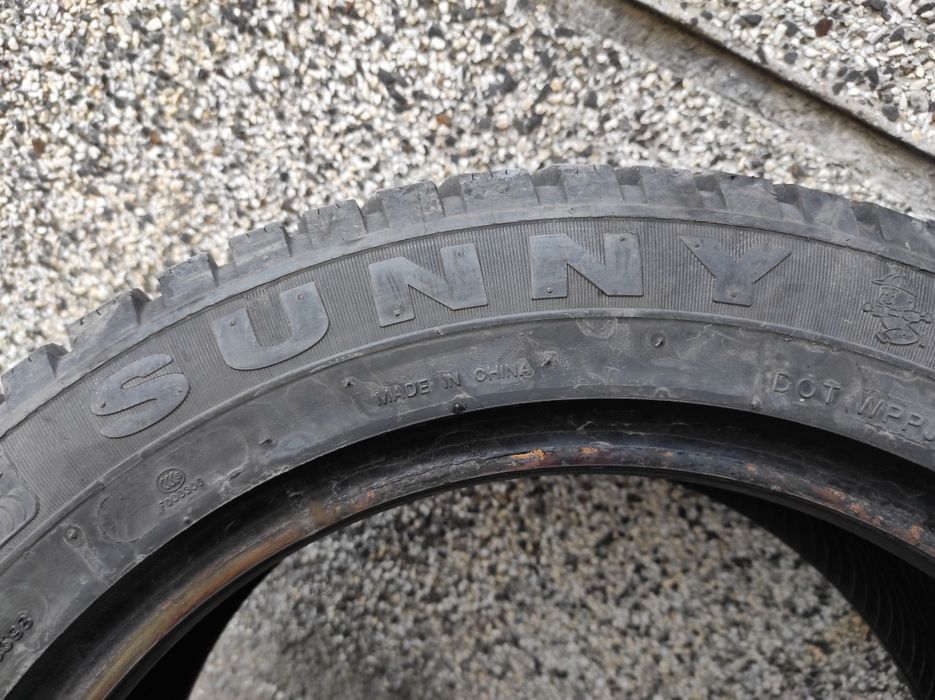 Гуми зимни SUNNY 16"