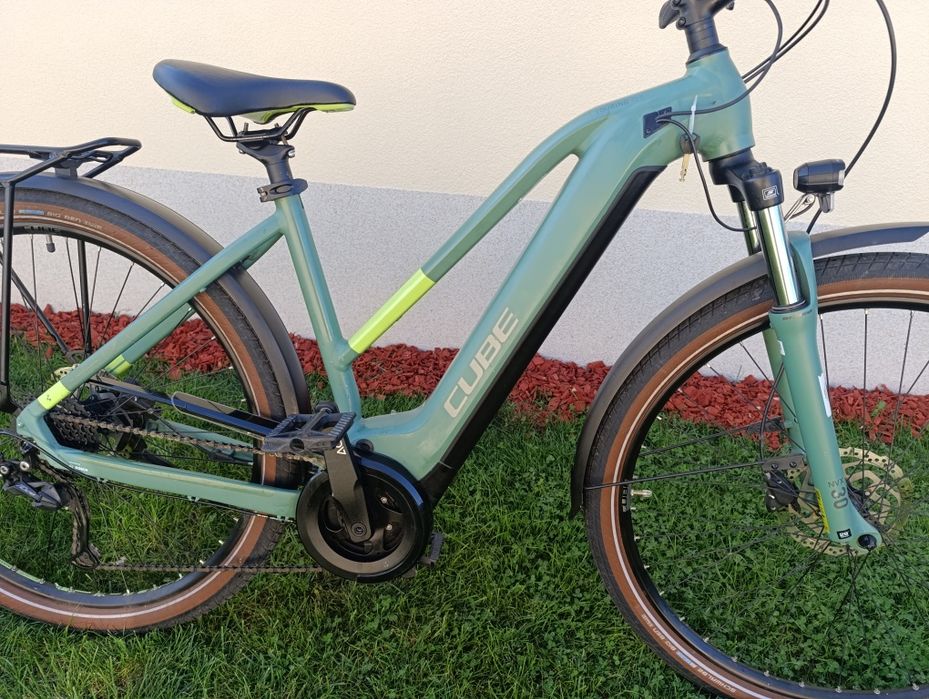 Електрически Велосипед CUBE TOURING ON1  S/28