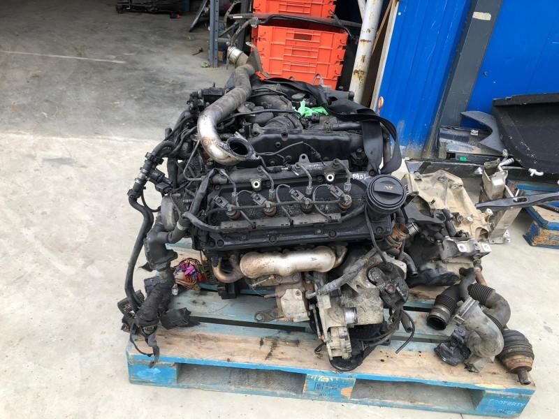 Motor complet fara anexe Audi A8 4E D3 ASE 4.0TDI ASE