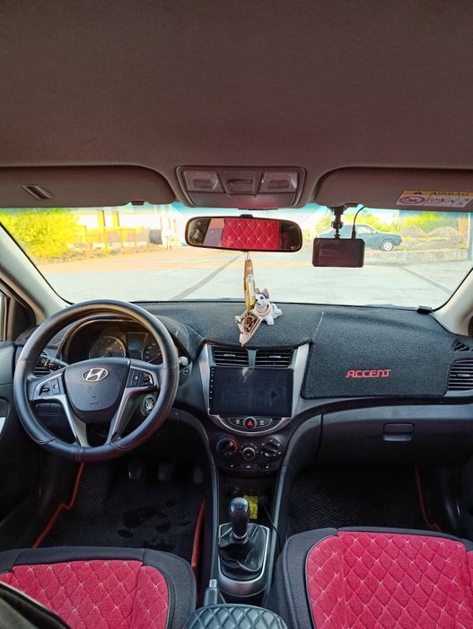 Продам Hyundai Accent