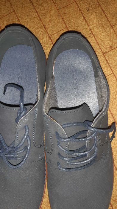 Pantofi noi Lanetti marimea 42