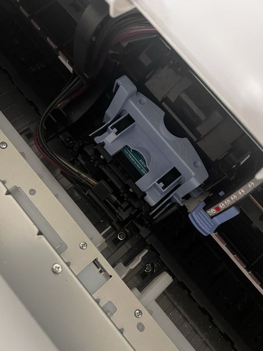 ПРОДАЮ плоттер Canon TM-300 | Формат A0 | В идеальном состоянии