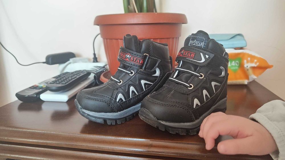 детски обувки за момче