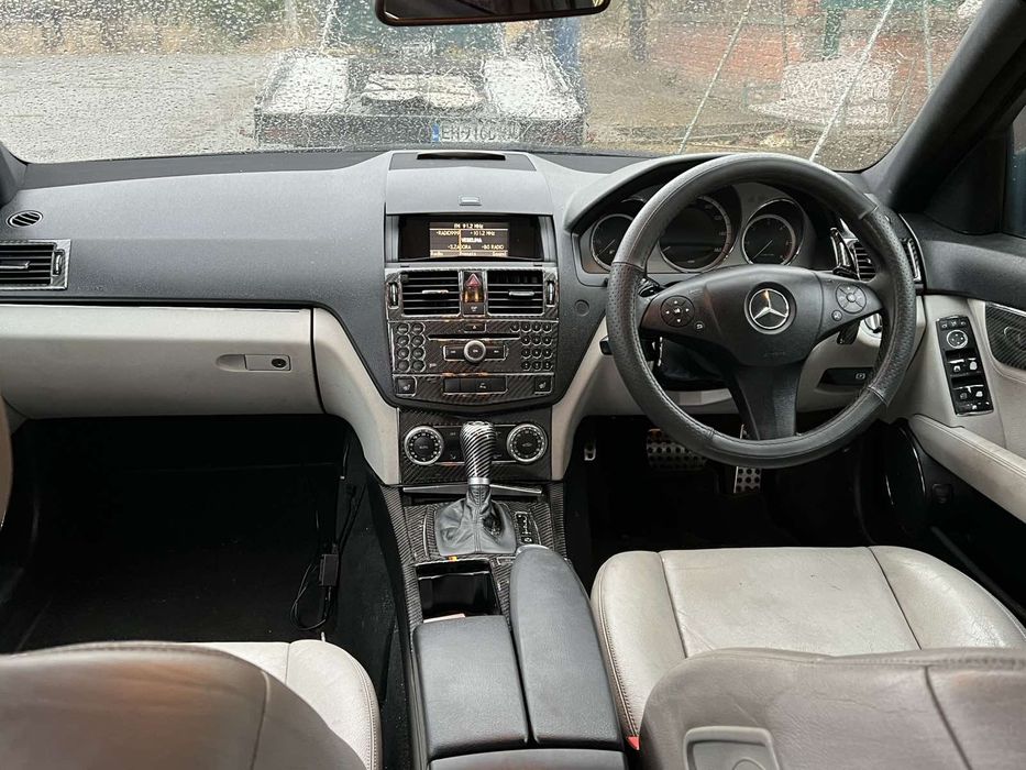Mercedes w204  2009