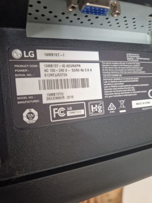 Monitoare Touchscreen LG 19" si 17"