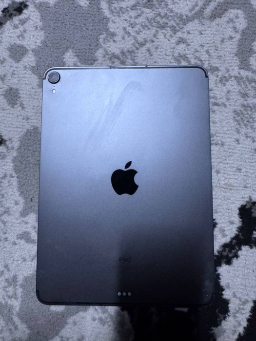 ipad  pro 11 dyomniy