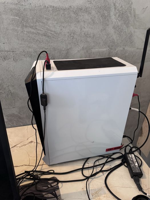 Игровой компьютер б/у 330000