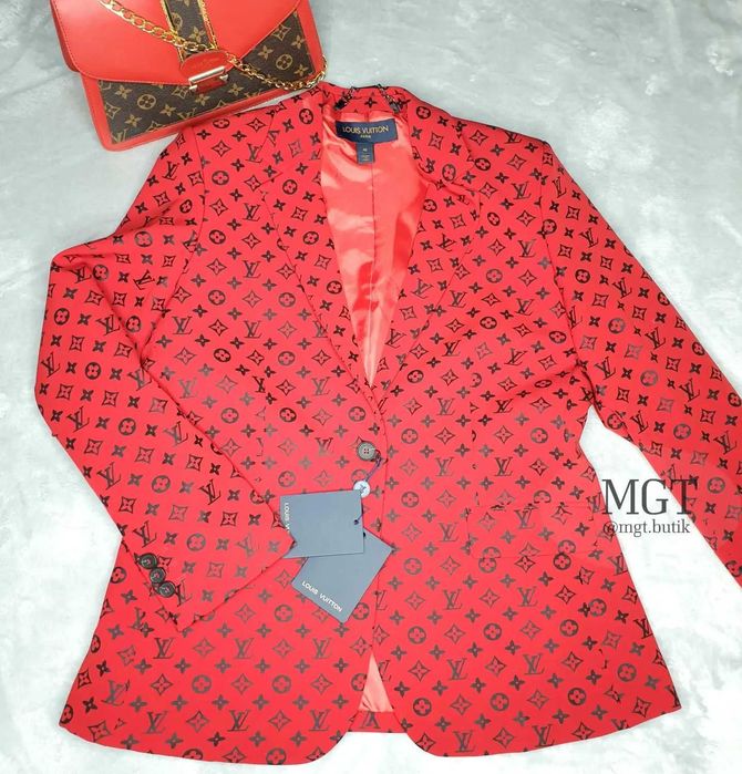 Дамски блеизер Baumen