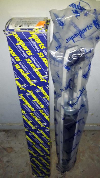 Амортизатор Mitsubishi Outlander задний новый оригинал,Скидка!