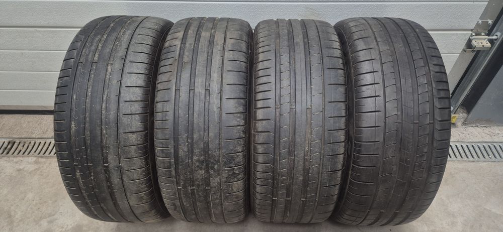 Jante aliaj 21 VW Touareg 3 R-Line CR III Vara 285/40/21 Pirelli dot 2023 6.5mm Suzuka Bicolor Volkswagen
