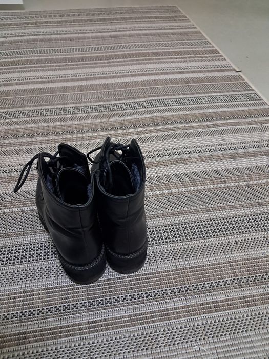 Продам зимнюю обувь