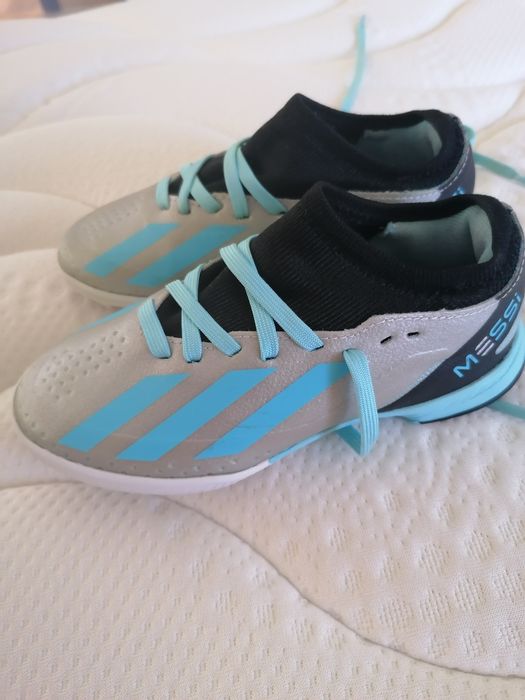 Обувки за футбол оригинални 29