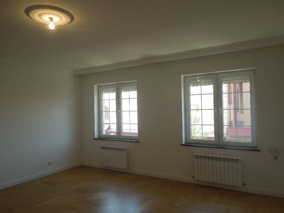 Дом Великолепная постройка высшего класса в отличном состоянии