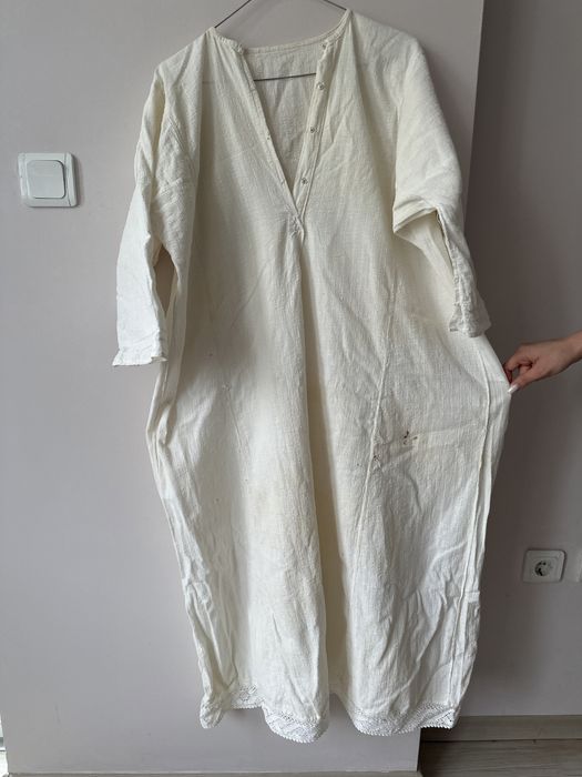 Стара Женска Риза от Народна Носия